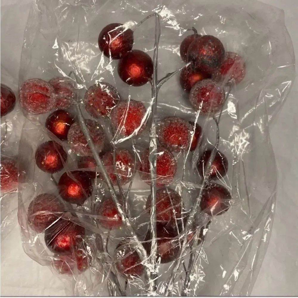 2 Sets of Red Seasonal Cherry decor - Picture 4 of 4